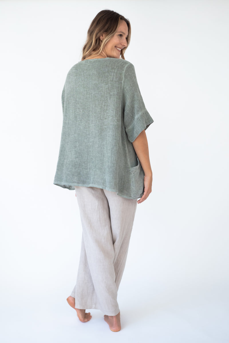 the LAILA Linen short sleeves Top